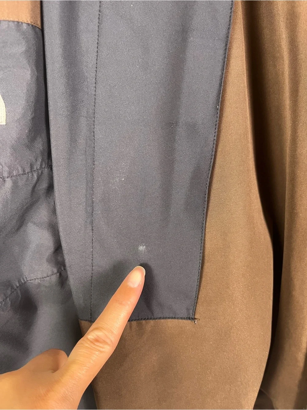 The North Face Men's Vintage Gore-Tex Jacket Size Medium Made in USA Waterproof